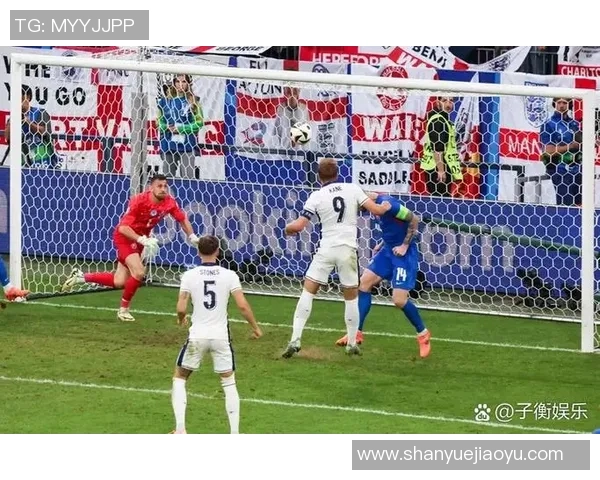 上海足球队在欧锦赛中的耐力表现分析与启示 上海足球队在欧锦赛中的耐力表现分析与启示