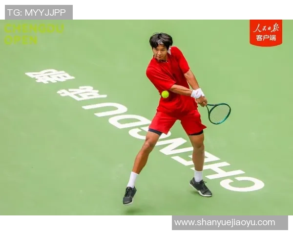 成都网球队的盯防体系与网球战术的深度解析与应用探讨 成都网球队的盯防体系与网球战术的深度解析与应用探讨