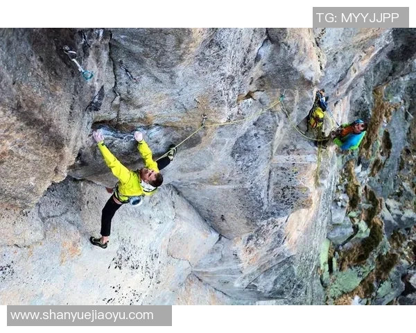 深圳攀岩队的节奏与挑战:聚焦攀岩运动的热潮与发展 深圳攀岩队的节奏与挑战:聚焦攀岩运动的热潮与发展